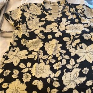 Floral Print Short Sleeve Top